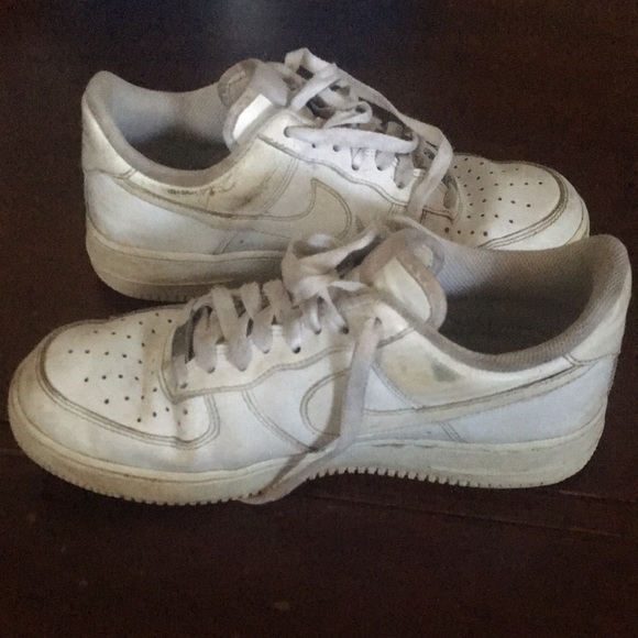 AF1 - Picture 4 of 5